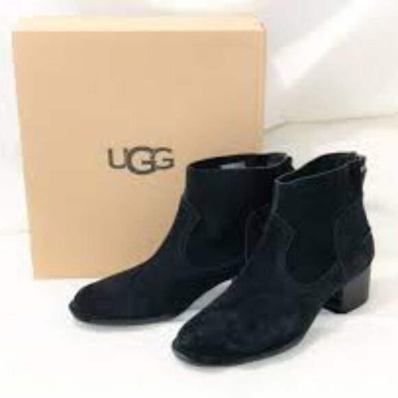 UGG Women's Bandara Velvety Suede Heeled Ankle Boots-Black Size 9 NWT - Picture 2 of 3